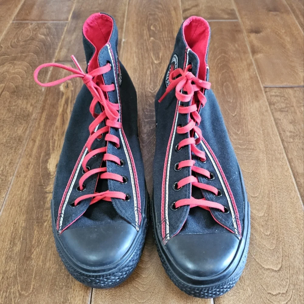 NWOT: *Rare* unisex Converse Chuck Taylors size 10 M/12 W - Picture 3 of 14